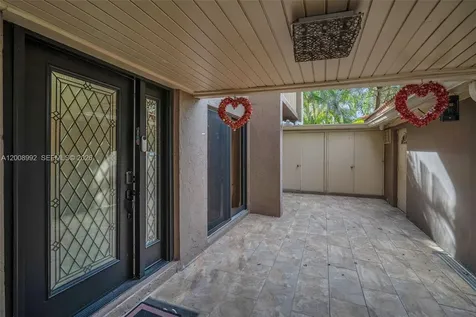 107 Heatherbrook Way Hollywood FL 33021