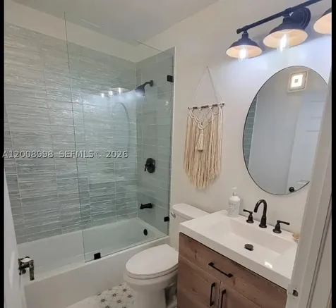 16504 SW 71st Terrace Miami FL 33193