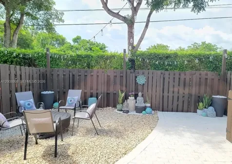 16504 SW 71st Terrace Miami FL 33193