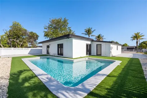 12471 SW 190th Terrace Miami FL 33177