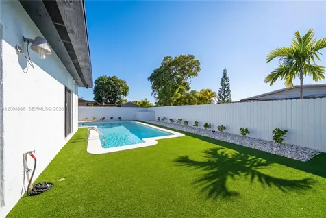 12471 SW 190th Terrace Miami FL 33177