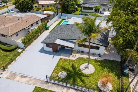 12471 SW 190th Terrace Miami FL 33177