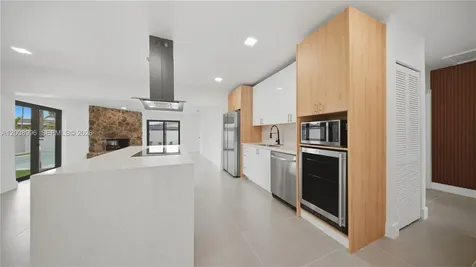 12471 SW 190th Terrace Miami FL 33177