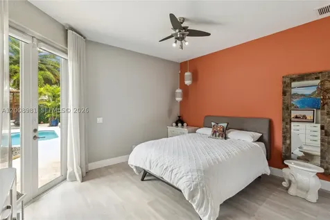 1371 Victoria Isle Drive Weston FL 33327