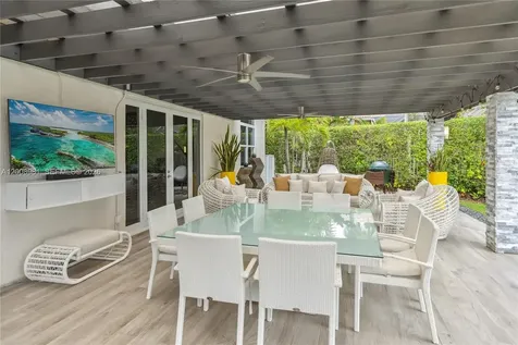 1371 Victoria Isle Drive Weston FL 33327