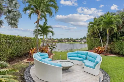 1371 Victoria Isle Drive Weston FL 33327