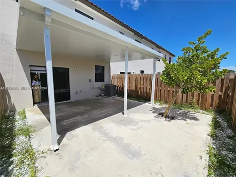 11816 SW 247th Terrace Homestead FL 33032