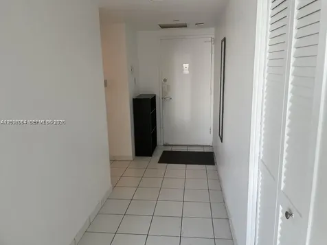 1000 West Avenue Miami Beach FL 33139
