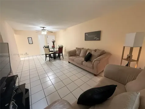 9270 Fontainebleau Boulevard Miami FL 33172