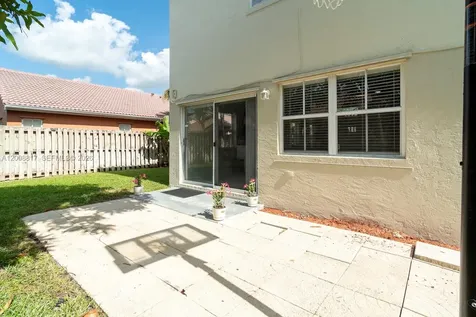6630 Saltaire Terrace Margate FL 33063
