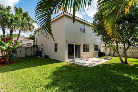 6630 Saltaire Terrace Margate FL 33063