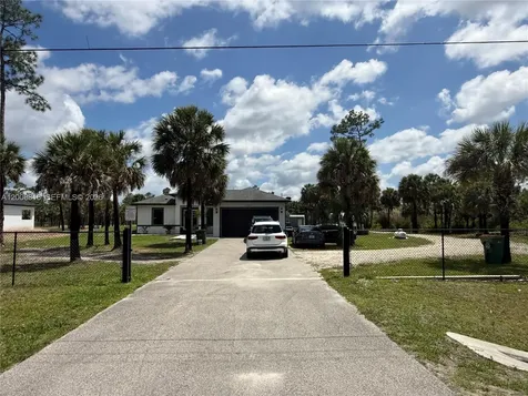2772 38th Avenue SE Naples FL 34117