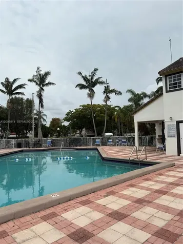 9711 Fontainebleau Boulevard Miami FL 33172