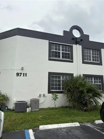 9711 Fontainebleau Boulevard Miami FL 33172