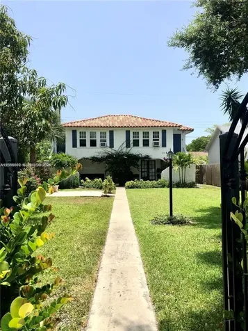 218 S M Street Lake Worth FL 33460