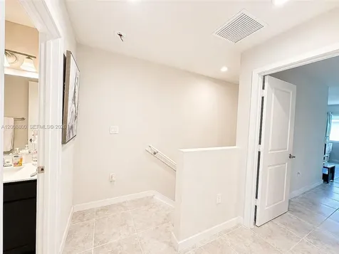 1041 NW 5th Street Florida City FL 33034