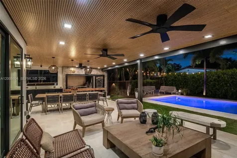 115 SW 23rd Road Miami FL 33129