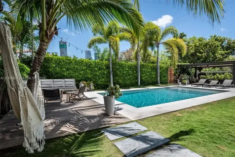 115 SW 23rd Road Miami FL 33129