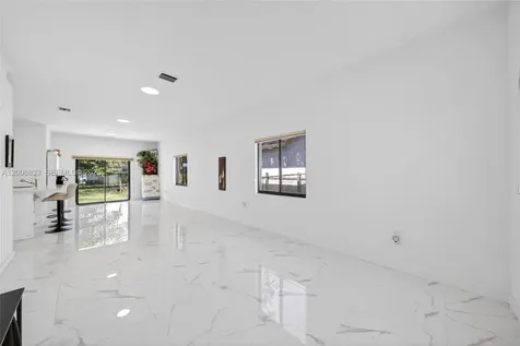 1864 NW 84th Street Miami FL 33147