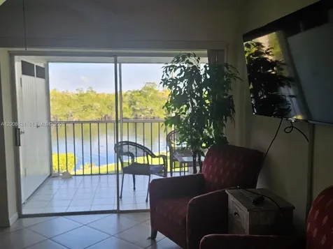 1335 Mainsail Drive Naples FL 34114