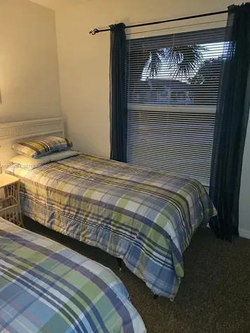 1335 Mainsail Drive Naples FL 34114