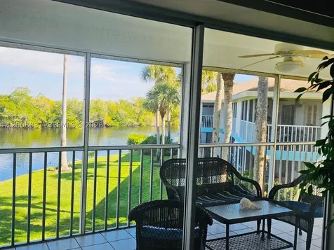1335 Mainsail Drive Naples FL 34114