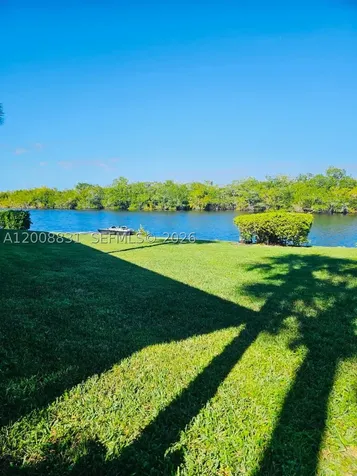 1335 Mainsail Drive Naples FL 34114