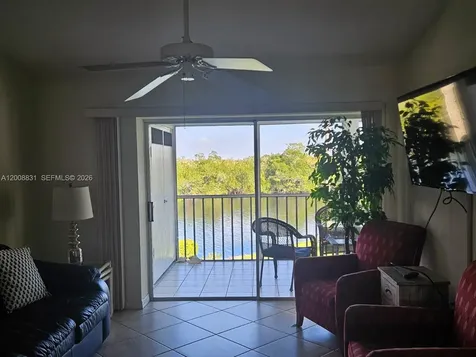 1335 Mainsail Drive Naples FL 34114