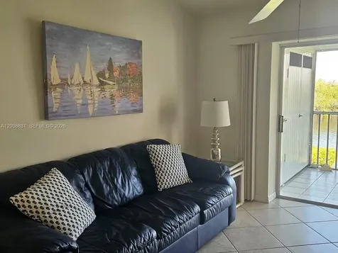 1335 Mainsail Drive Naples FL 34114