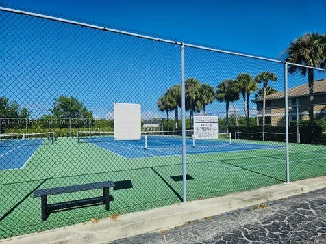 1335 Mainsail Drive Naples FL 34114