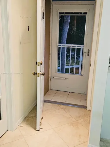 1335 Mainsail Drive Naples FL 34114