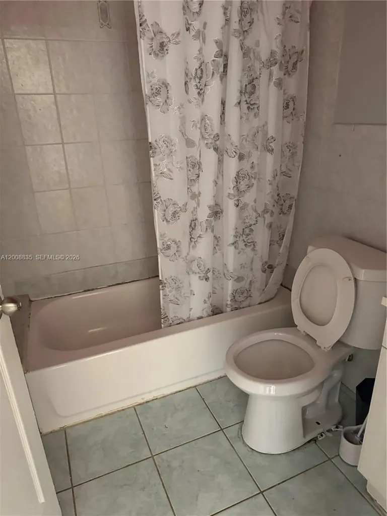 1638 SW 44th Terrace Fort Lauderdale FL 33317