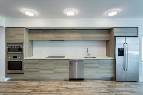 Miami Beach FL 33141