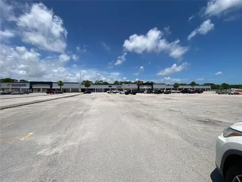7149 S Us Highway 1 Highway Port St. Lucie FL 34950