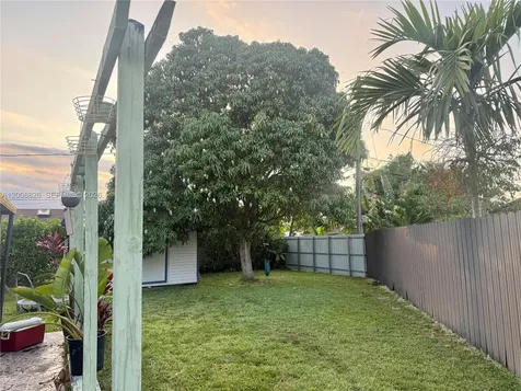 10401 SW 164th Street Miami FL 33157
