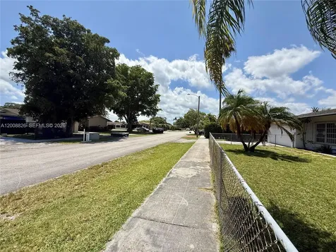 10401 SW 164th Street Miami FL 33157