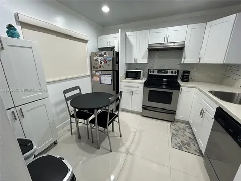 8818 W Mcnab Road Tamarac FL 33321