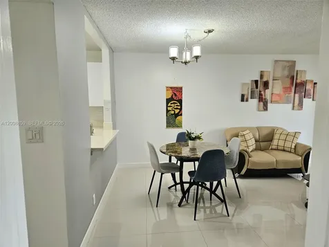 8818 W Mcnab Road Tamarac FL 33321