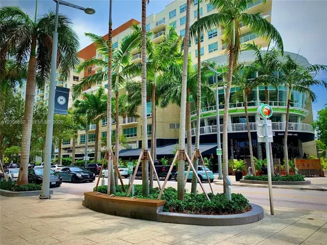 3301 NE 1st Avenue Miami FL 33137