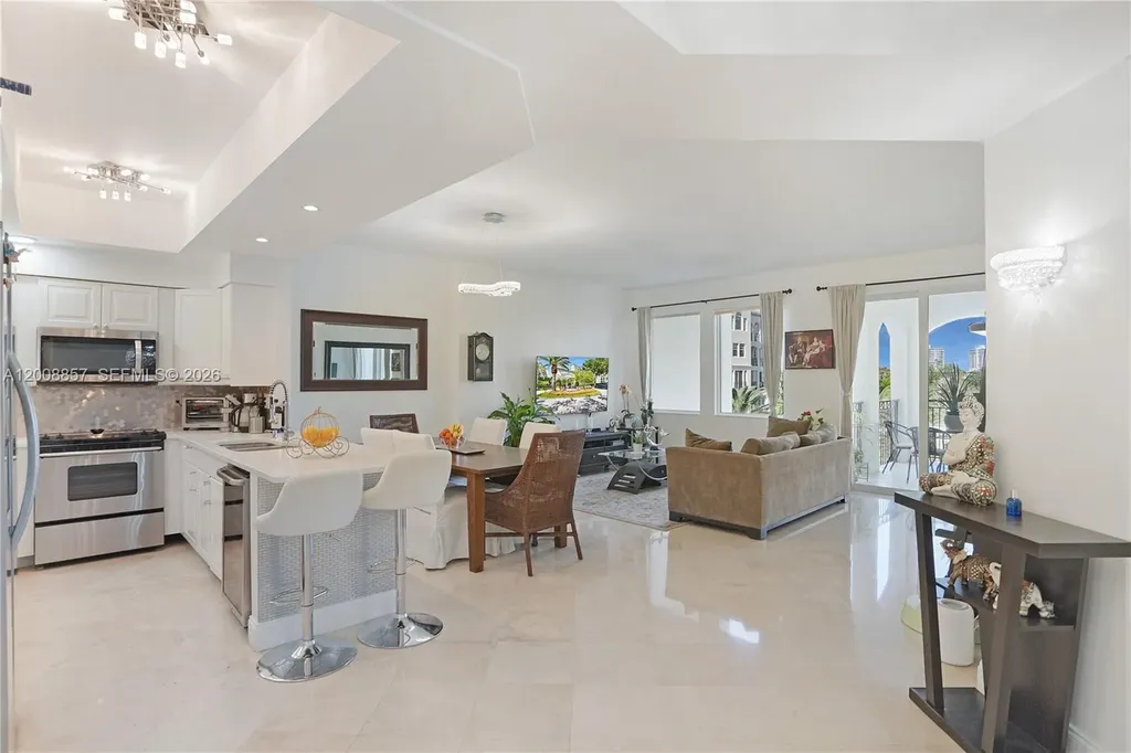 3700 Island Boulevard Aventura FL 33160