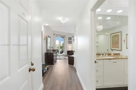 3700 Island Boulevard Aventura FL 33160