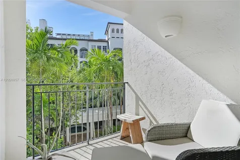 3700 Island Boulevard Aventura FL 33160