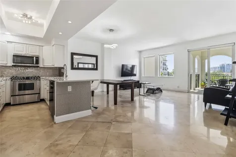 3700 Island Boulevard Aventura FL 33160