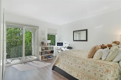 3700 Island Boulevard Aventura FL 33160