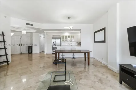 3700 Island Boulevard Aventura FL 33160