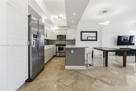 3700 Island Boulevard Aventura FL 33160