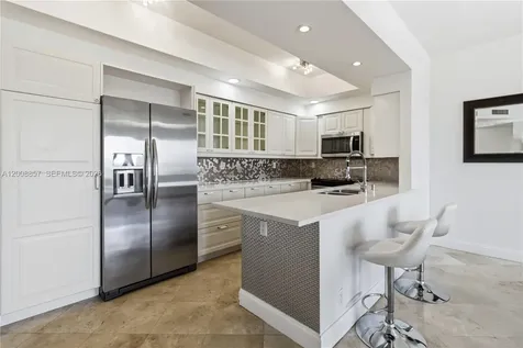 3700 Island Boulevard Aventura FL 33160