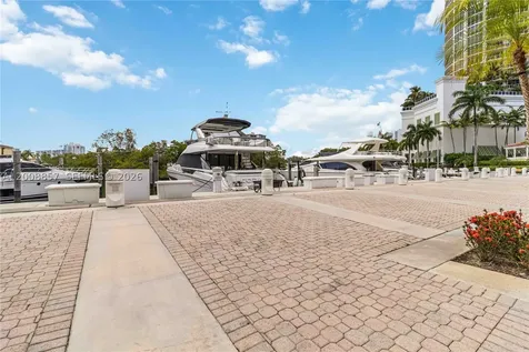 3700 Island Boulevard Aventura FL 33160