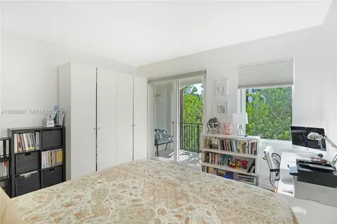 3700 Island Boulevard Aventura FL 33160