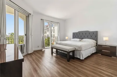3700 Island Boulevard Aventura FL 33160